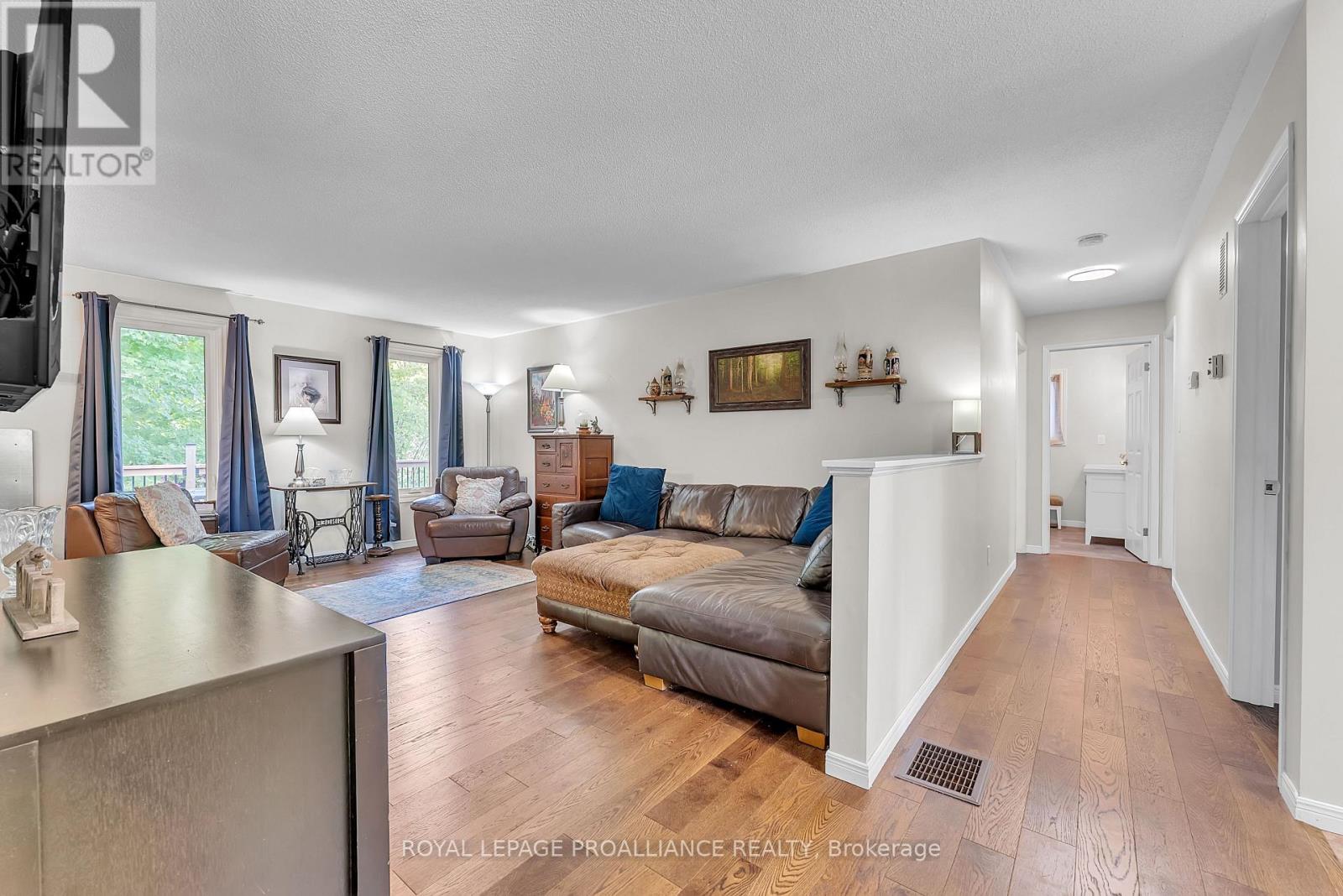 1091 Phillipston Road, Belleville, Ontario  K0K 2Y0 - Photo 10 - X12398090