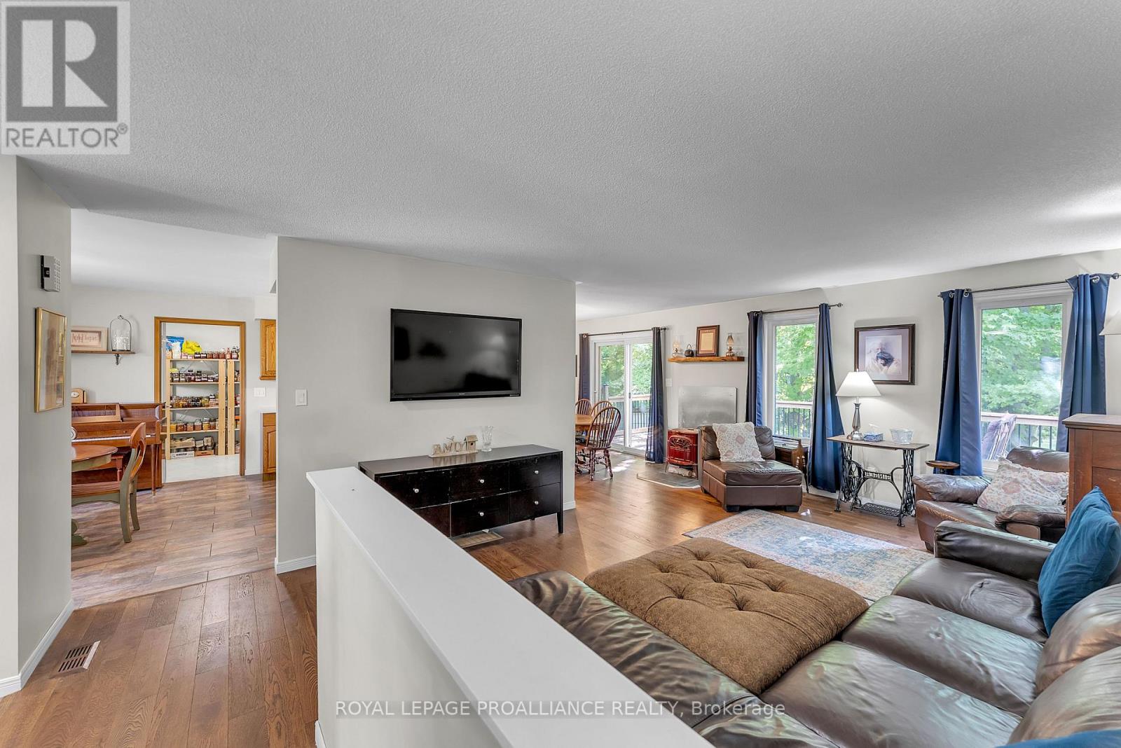 1091 Phillipston Road, Belleville, Ontario  K0K 2Y0 - Photo 11 - X12398090