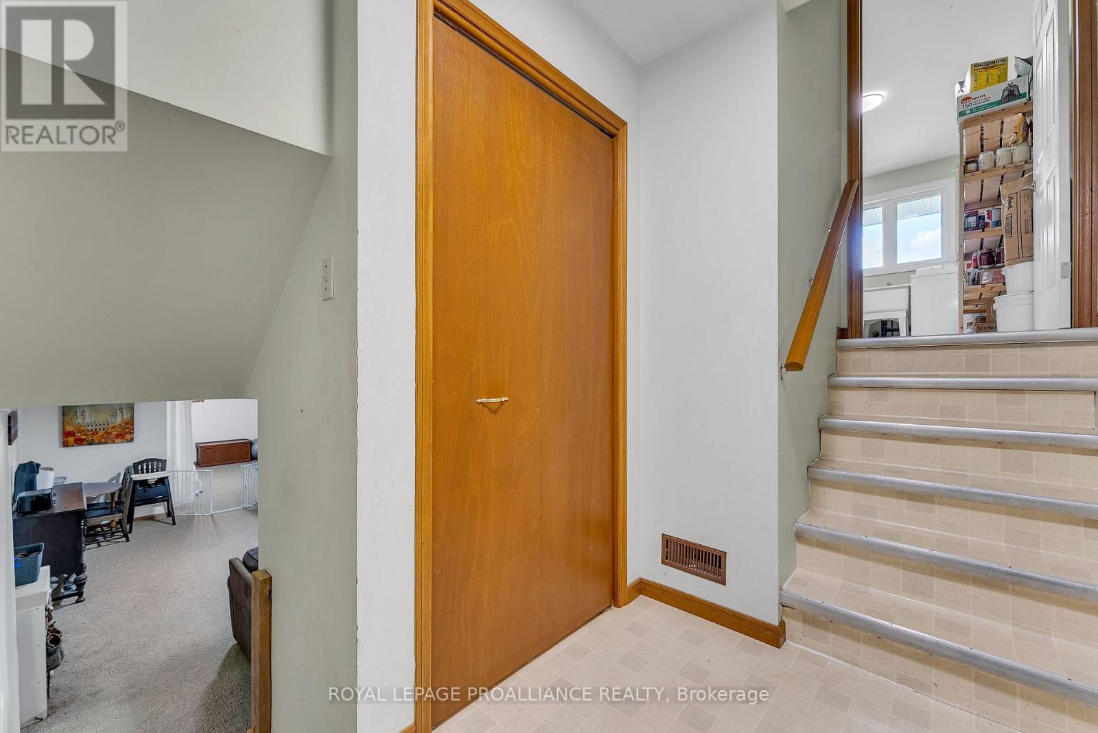 1091 Phillipston Road, Belleville, Ontario  K0K 2Y0 - Photo 28 - X12398090