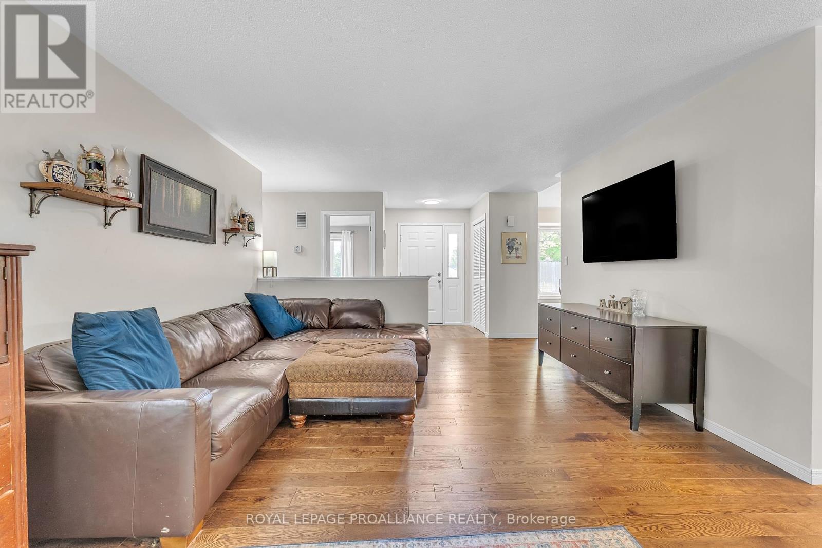 1091 Phillipston Road, Belleville, Ontario  K0K 2Y0 - Photo 9 - X12398090