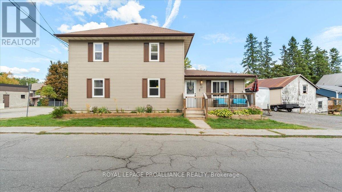 12 Scott Avenue, Quinte West, Ontario  K0K 2C0 - Photo 3 - X12398199