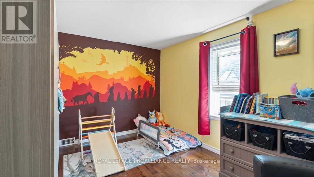 12 Scott Avenue, Quinte West, Ontario  K0K 2C0 - Photo 7 - X12398199