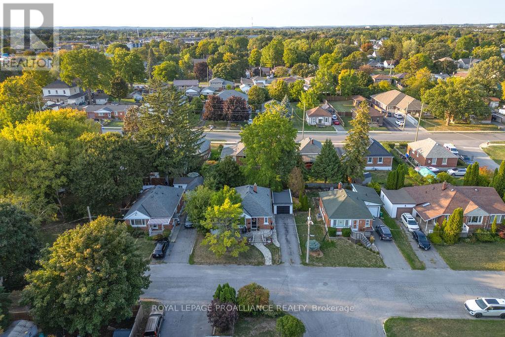 18 Reynolds Crescent, Belleville, Ontario  K8P 2W7 - Photo 50 - X12398374