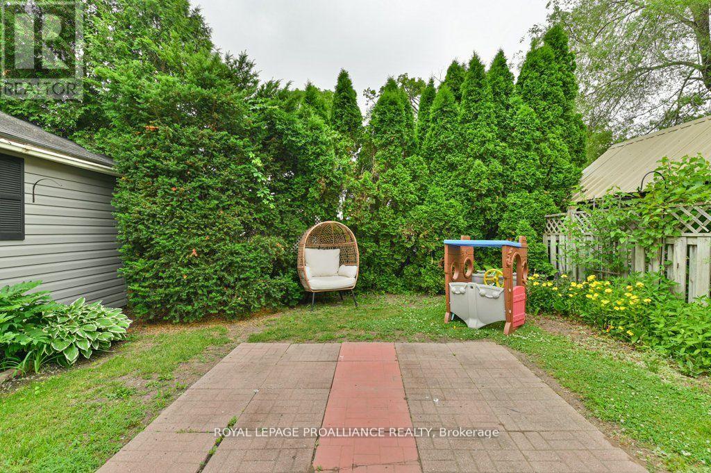 306 Bleecker Avenue, Belleville, Ontario  K8N 3V4 - Photo 26 - X12399442