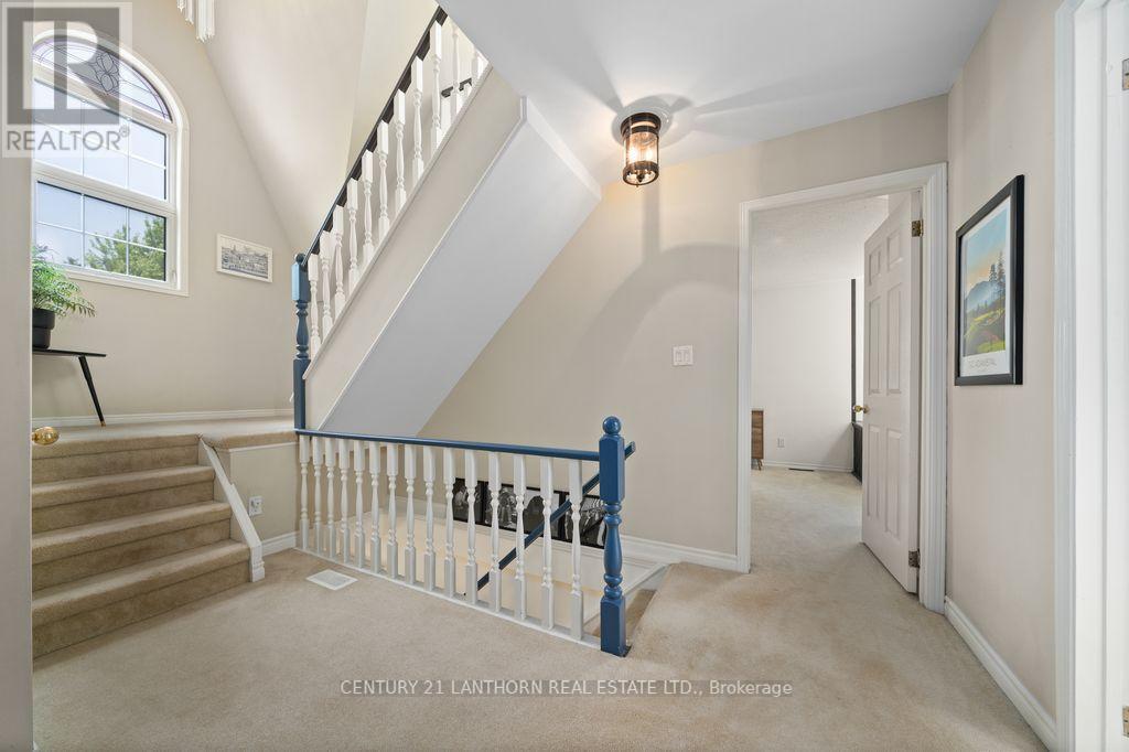 18 Queen Street, Prince Edward County, Ontario  K0K 2T0 - Photo 30 - X12400202