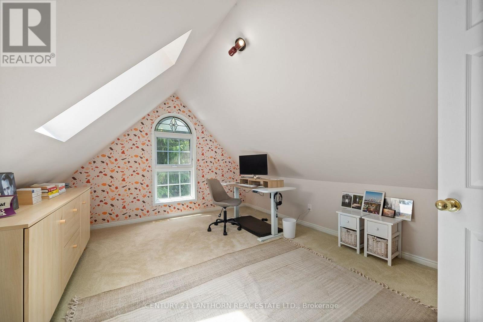 18 Queen Street, Prince Edward County, Ontario  K0K 2T0 - Photo 34 - X12400202