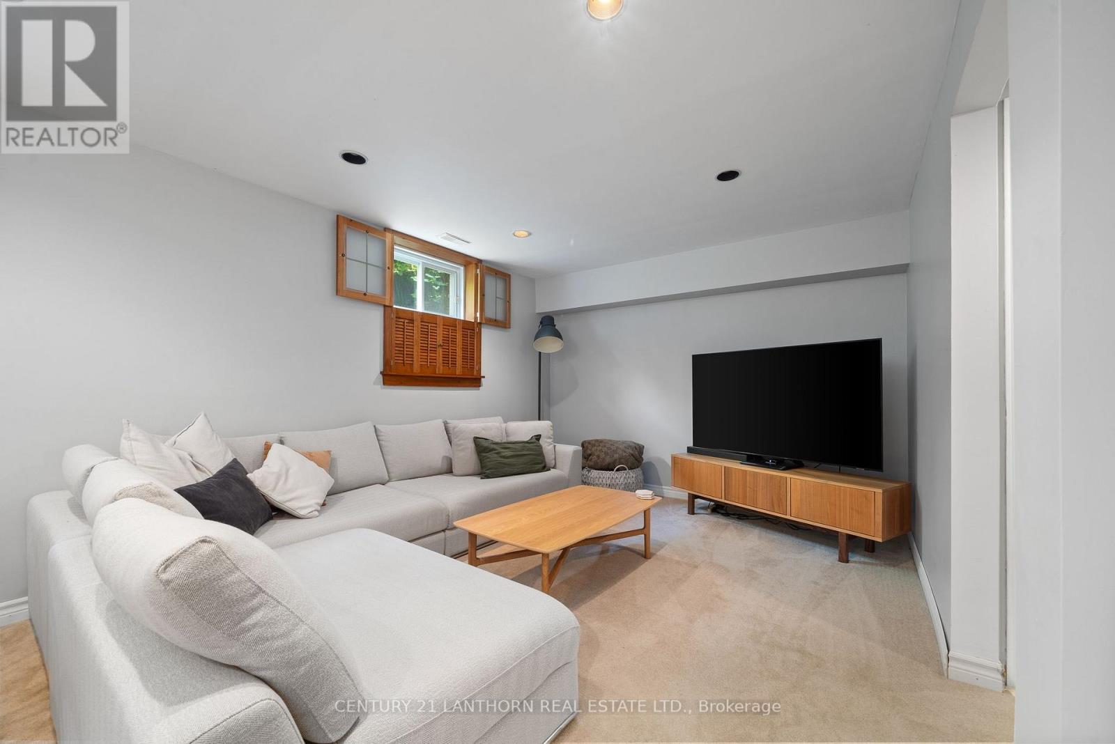 18 Queen Street, Prince Edward County, Ontario  K0K 2T0 - Photo 36 - X12400202