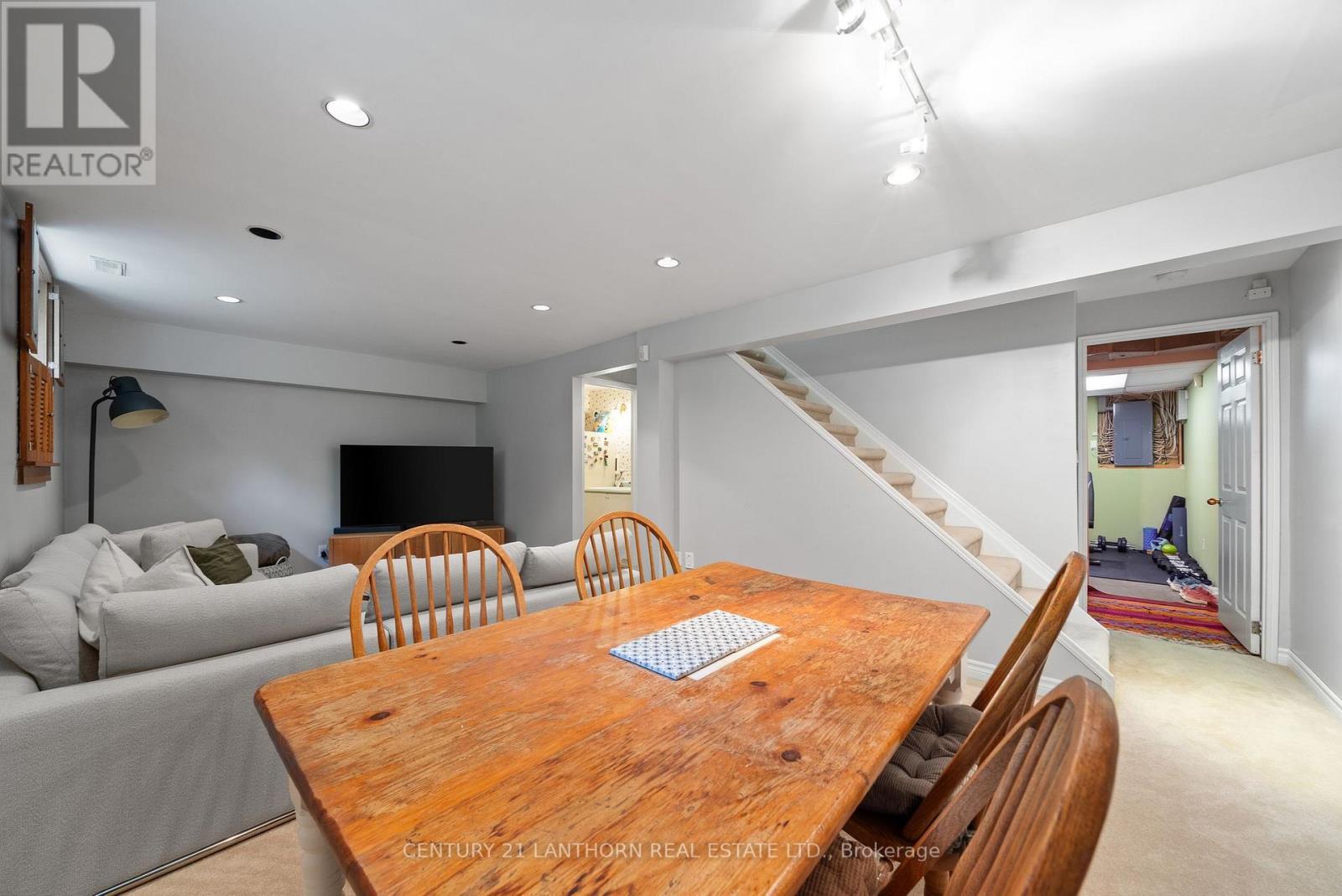 18 Queen Street, Prince Edward County, Ontario  K0K 2T0 - Photo 38 - X12400202