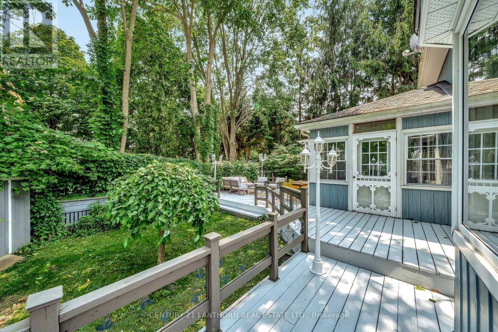 18 Queen Street, Prince Edward County, Ontario  K0K 2T0 - Photo 40 - X12400202