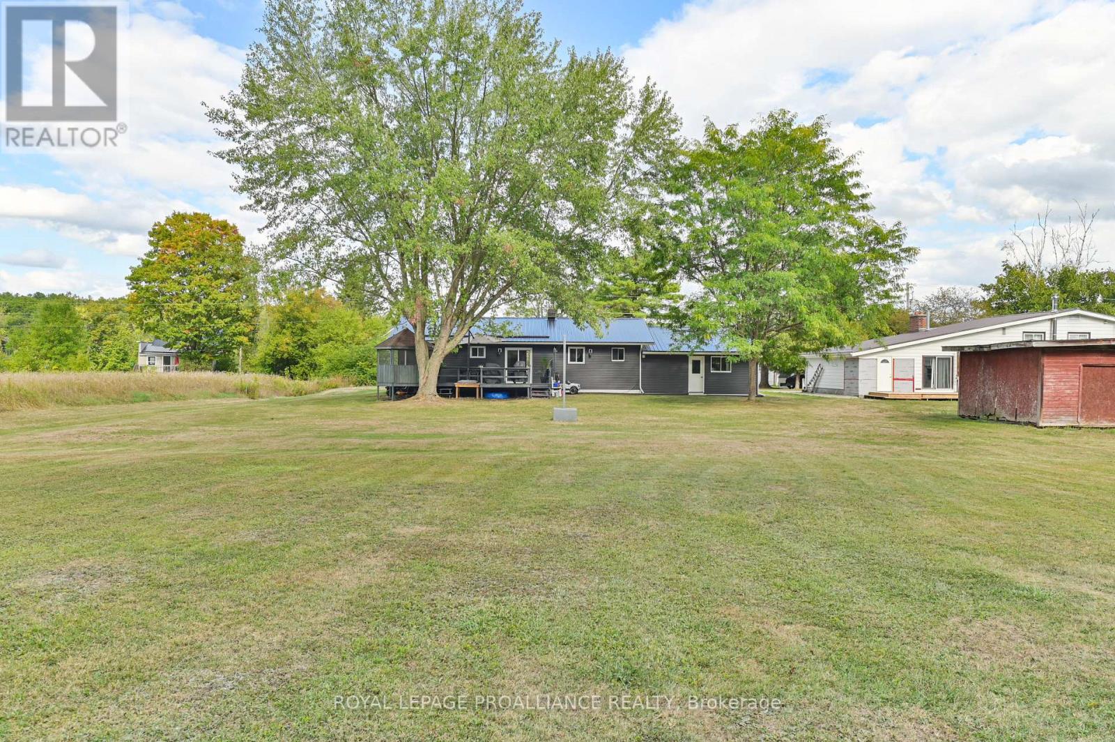 538 Metcalf Street, Tweed, Ontario  K0K 3J0 - Photo 31 - X12400252
