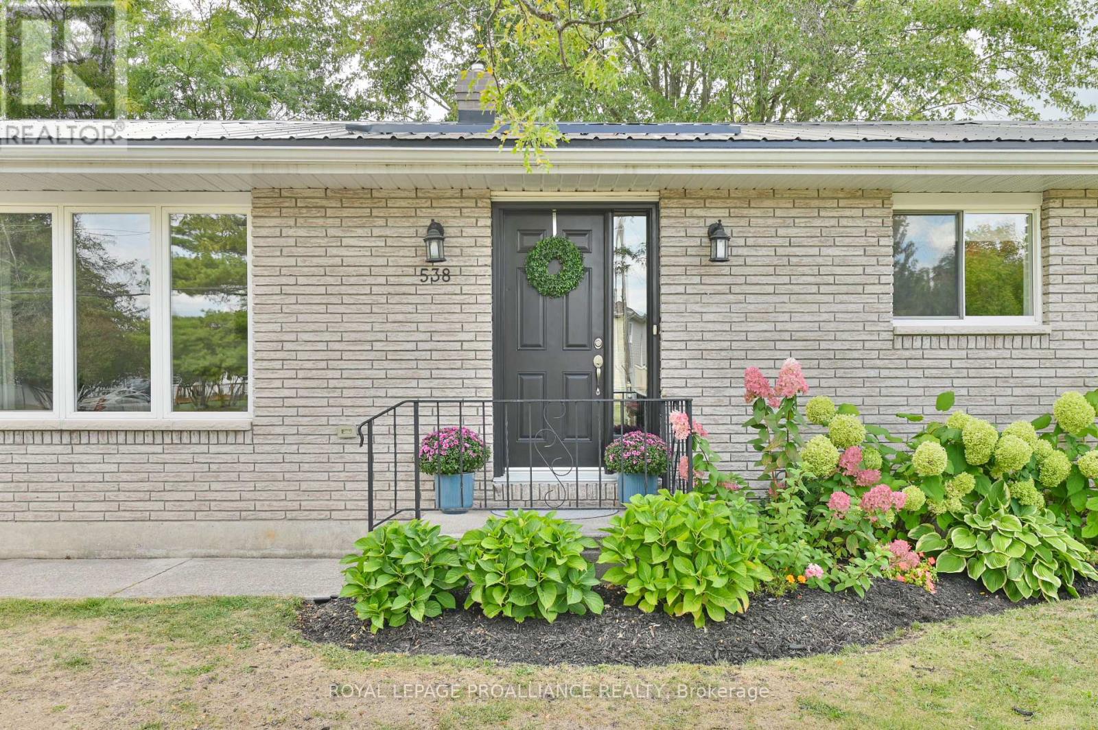 538 Metcalf Street, Tweed, Ontario  K0K 3J0 - Photo 35 - X12400252