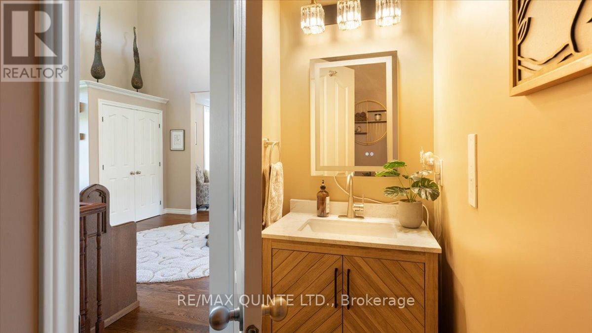 39 Deerfield Court, Prince Edward County, Ontario  K8N 4Z1 - Photo 10 - X12400492