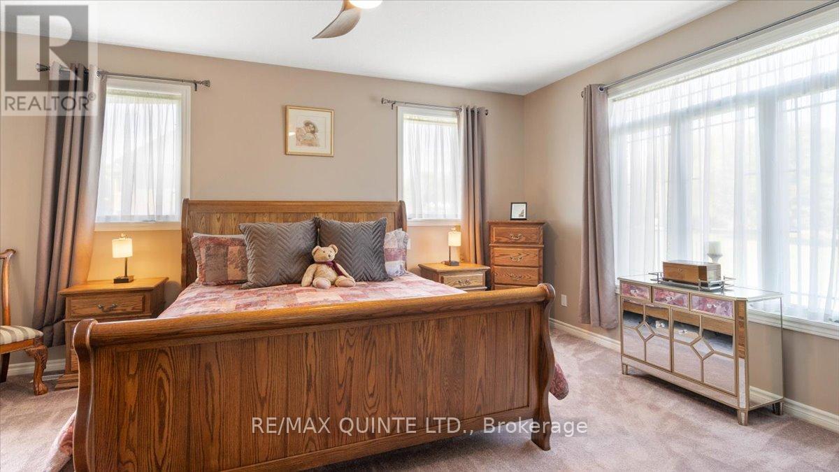 39 Deerfield Court, Prince Edward County, Ontario  K8N 4Z1 - Photo 21 - X12400492