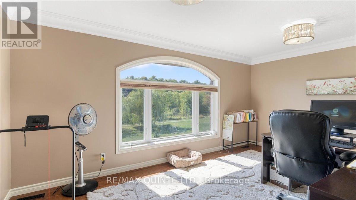 39 Deerfield Court, Prince Edward County, Ontario  K8N 4Z1 - Photo 33 - X12400492