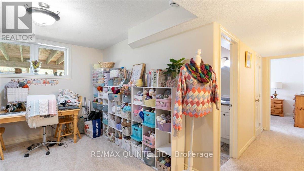 39 Deerfield Court, Prince Edward County, Ontario  K8N 4Z1 - Photo 42 - X12400492