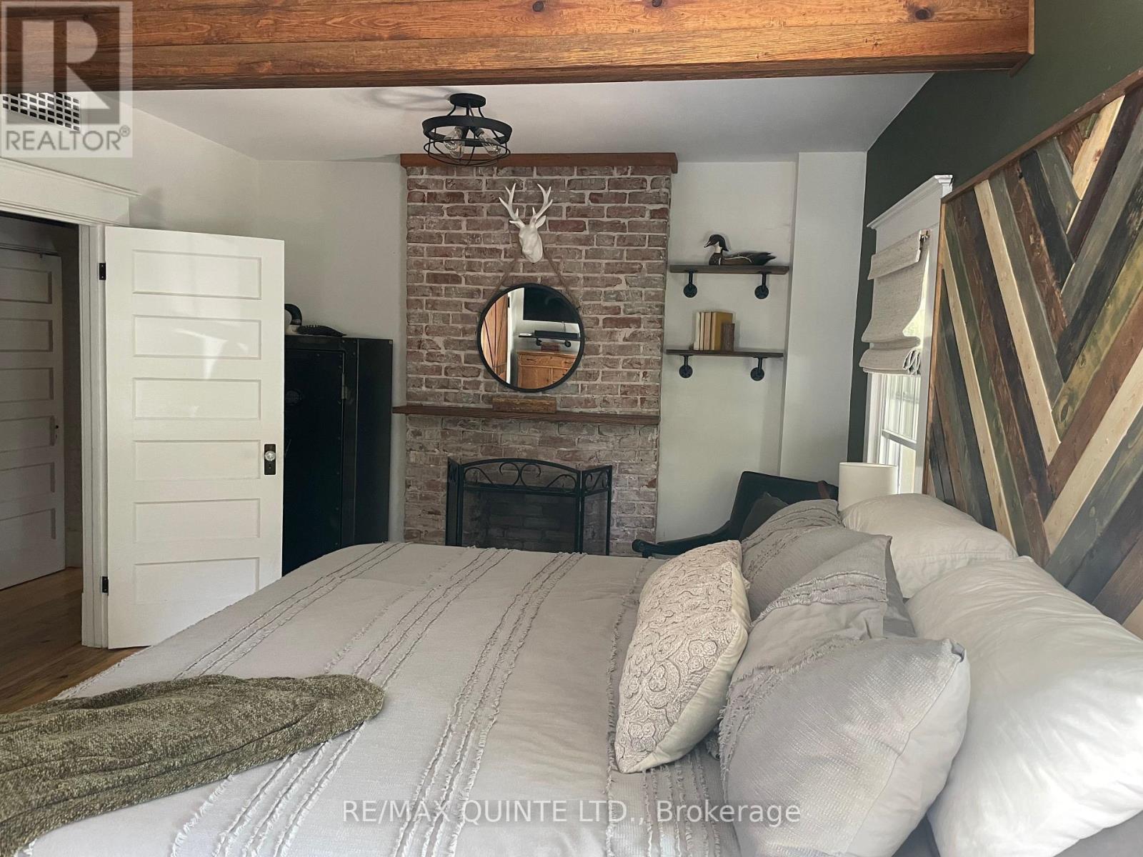 71 Trent Street N, Quinte West, Ontario  K0K 2C0 - Photo 24 - X12401146
