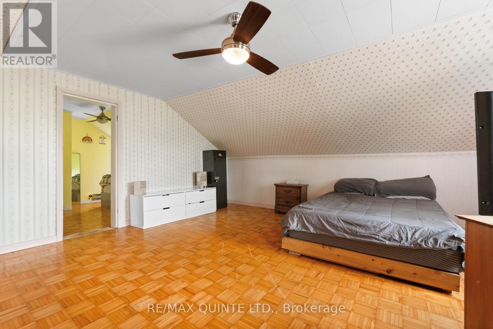 166 Pigden Road, Madoc, Ontario  K0K 2K0 - Photo 14 - X12401827