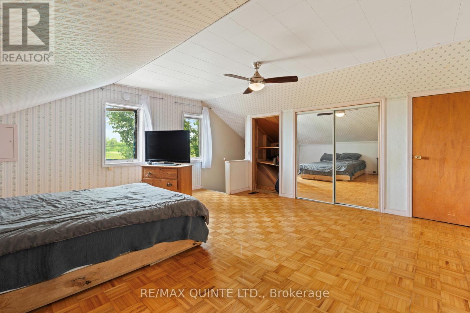 166 Pigden Road, Madoc, Ontario  K0K 2K0 - Photo 16 - X12401827