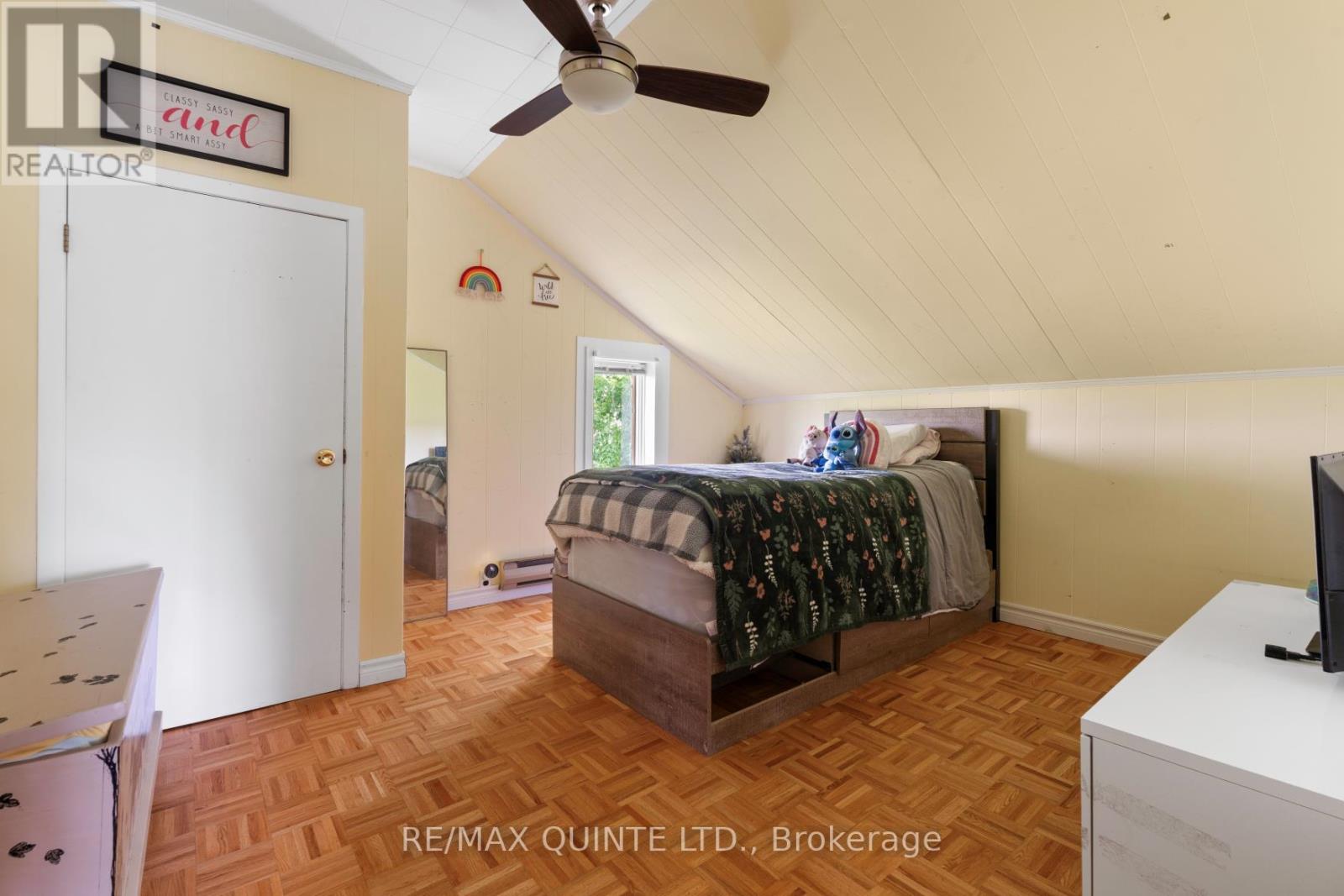 166 Pigden Road, Madoc, Ontario  K0K 2K0 - Photo 17 - X12401827
