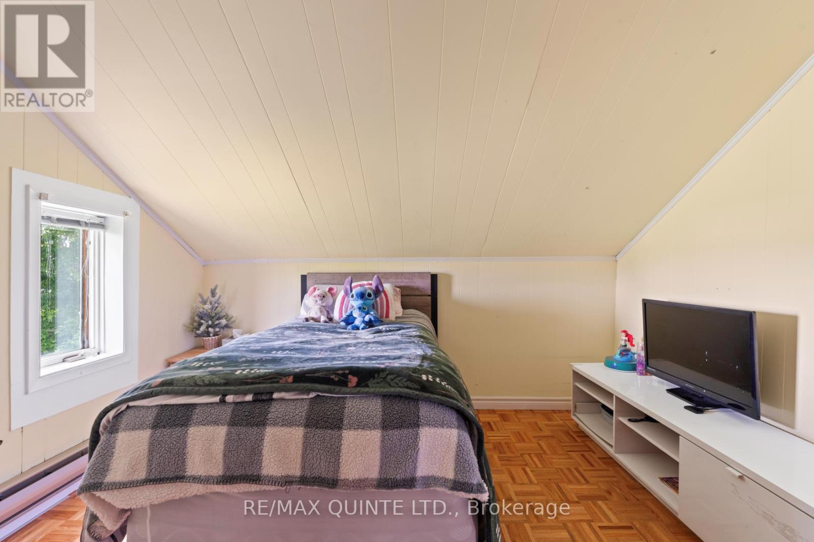 166 Pigden Road, Madoc, Ontario  K0K 2K0 - Photo 18 - X12401827