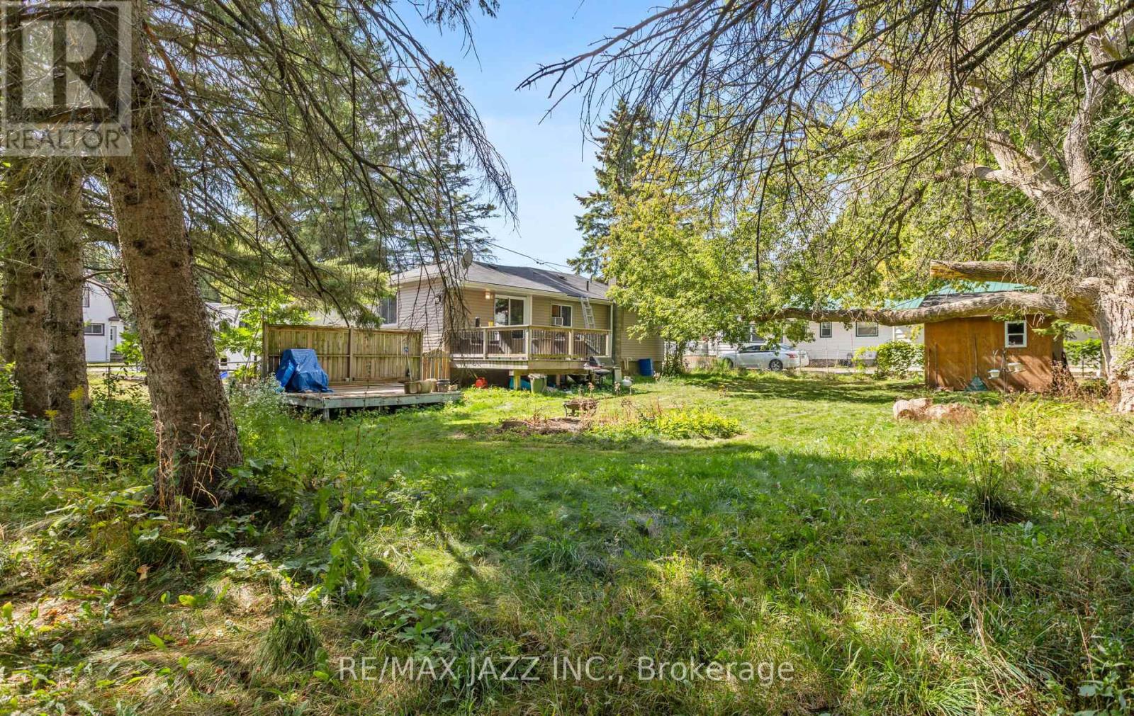 34 Fawcette Avenue E, Prince Edward County, Ontario  K0K 2T0 - Photo 16 - X12402139