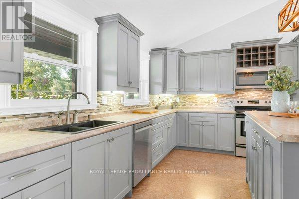 217 Scriver Road, Brighton, Ontario  K0K 1H0 - Photo 9 - X12402324
