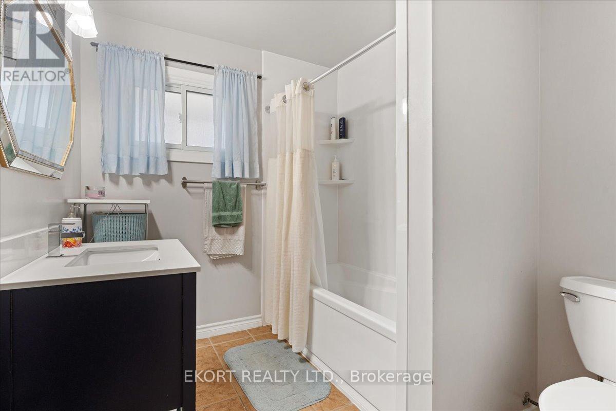 278 Haig Road, Belleville, Ontario  K8N 4R2 - Photo 29 - X12403339