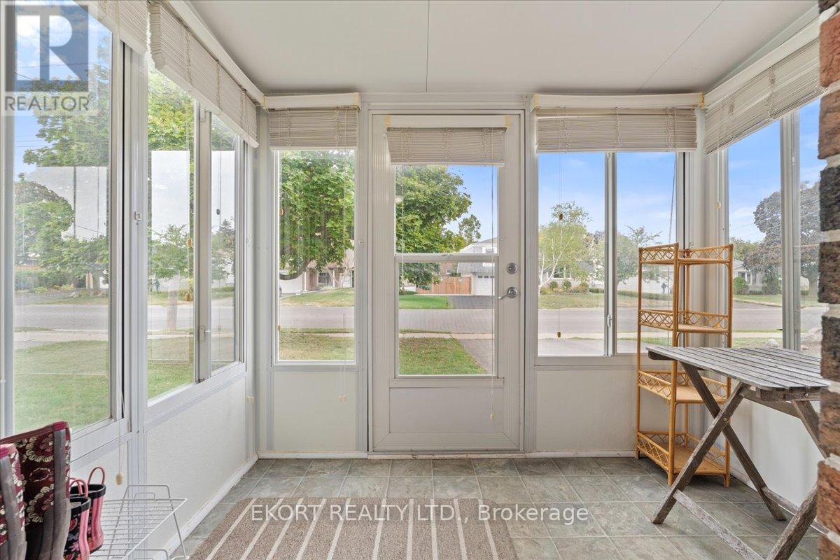 278 Haig Road, Belleville, Ontario  K8N 4R2 - Photo 4 - X12403339
