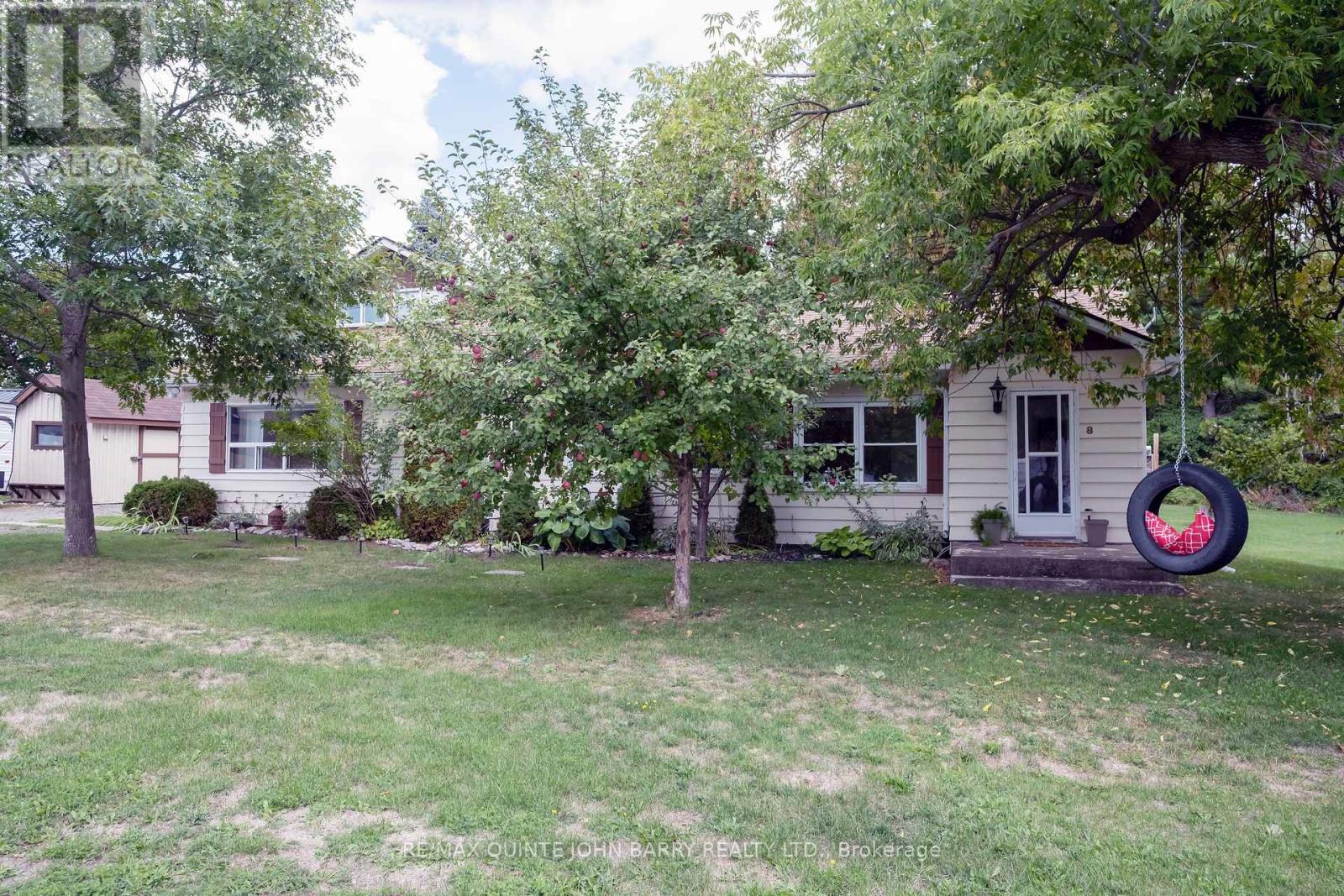 8 North Maloney Street, Marmora And Lake, Ontario  K0K 2M0 - Photo 3 - X12403889