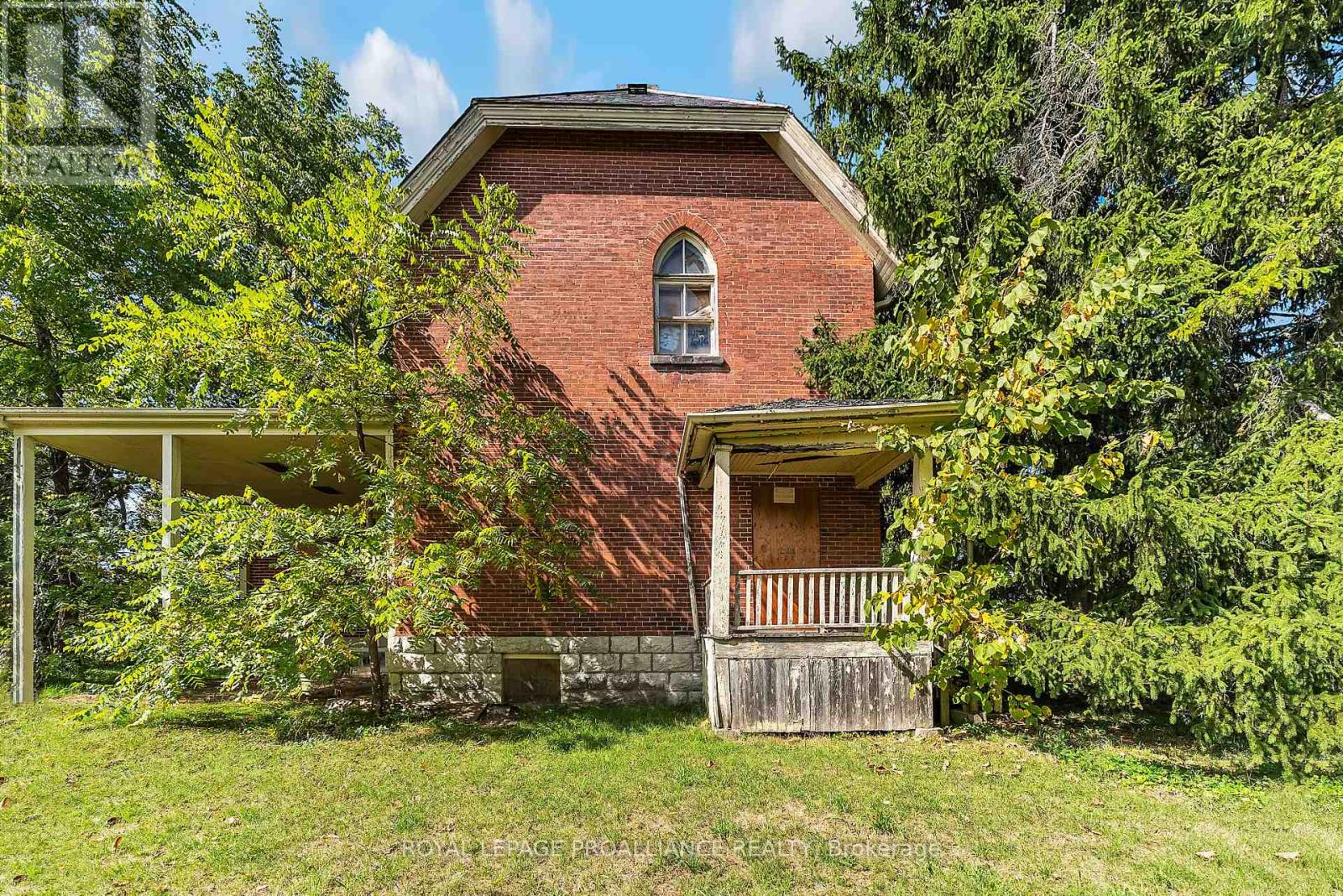 187 Durham Street, Centre Hastings, Ontario  K0K 2K0 - Photo 10 - X12404683