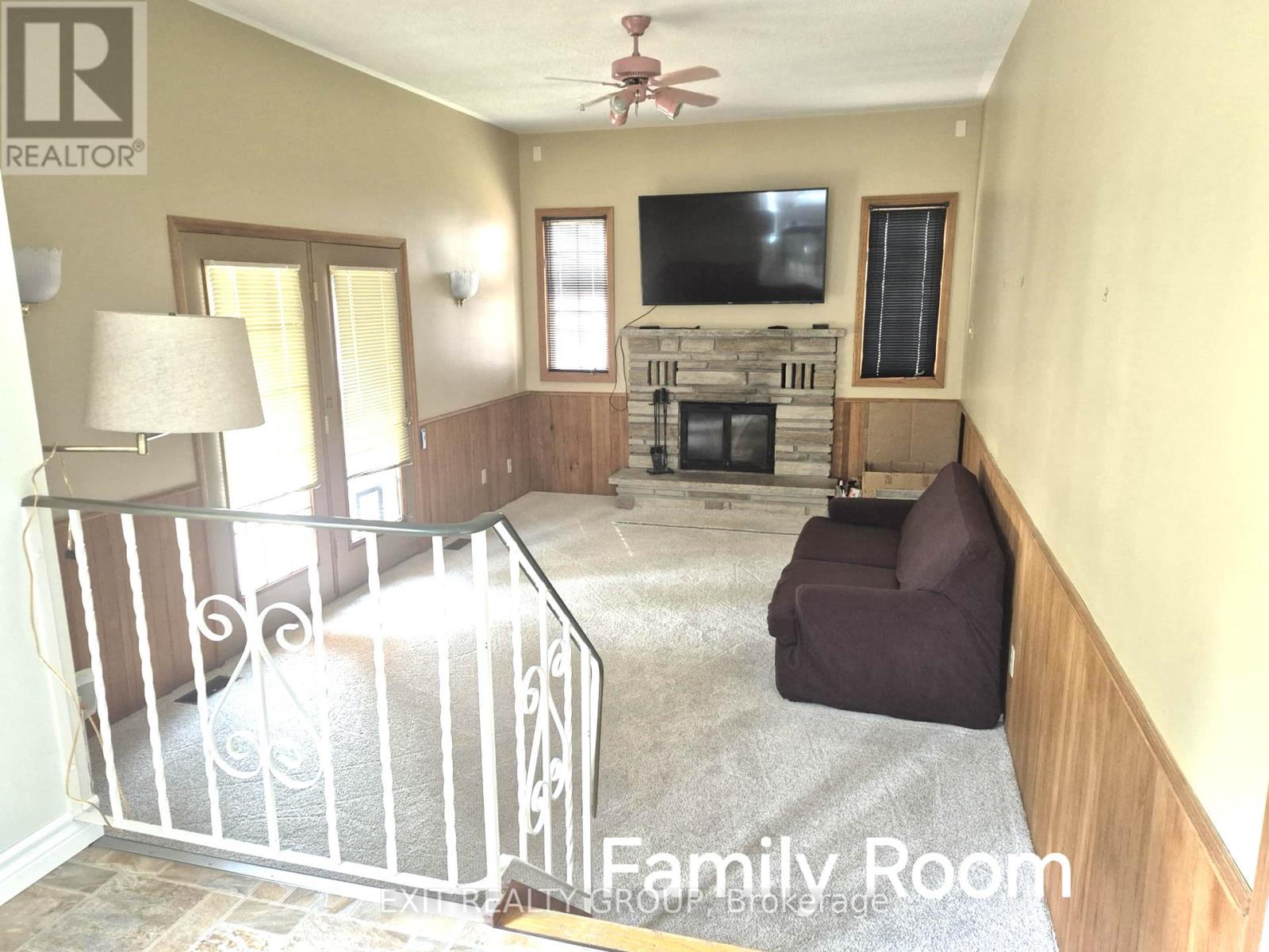 152 Chatterton Valley Crescent, Quinte West, Ontario  K0K 2B0 - Photo 16 - X12404969