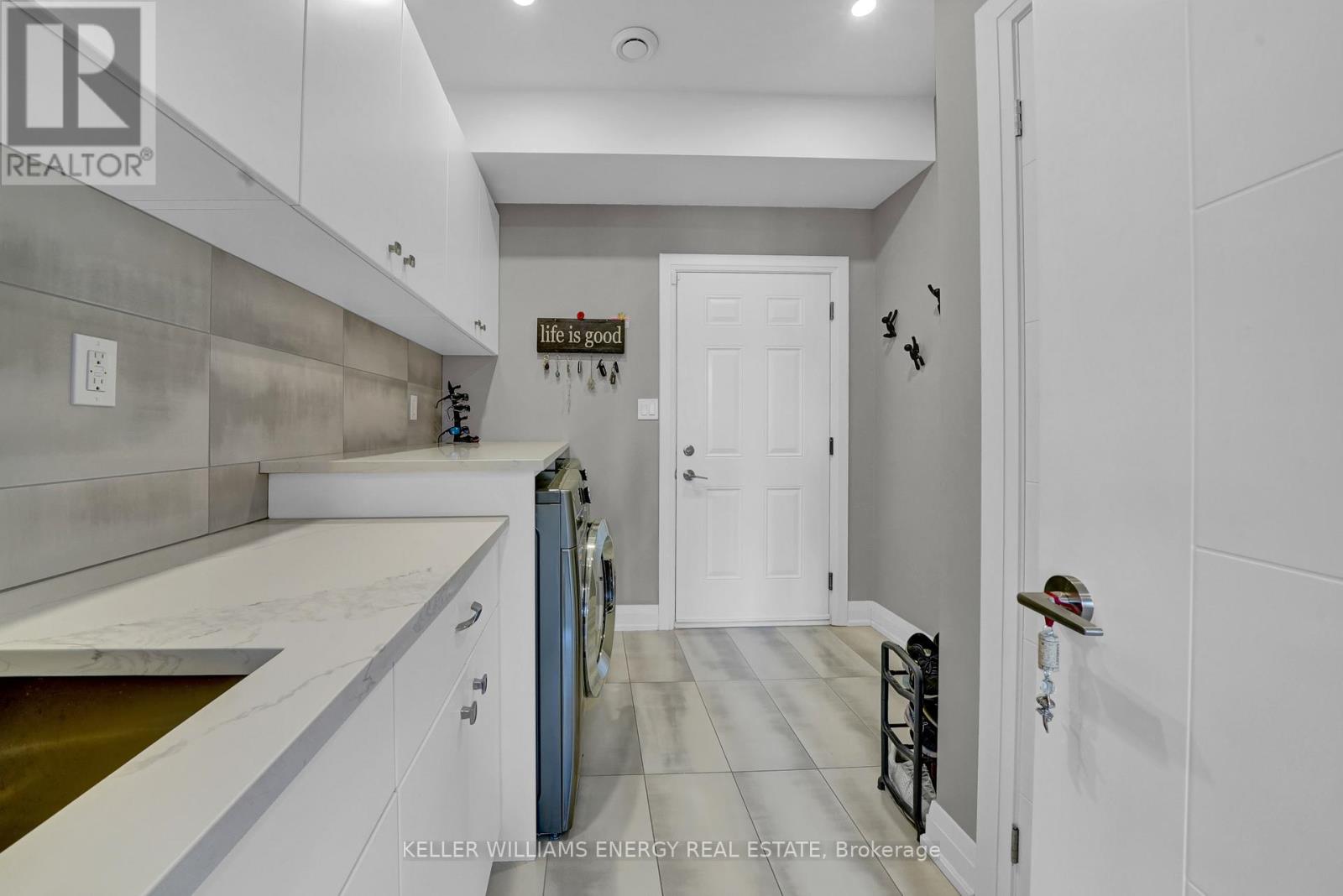 108 Foster Road, Prince Edward County, Ontario  K0K 1W0 - Photo 37 - X12405811
