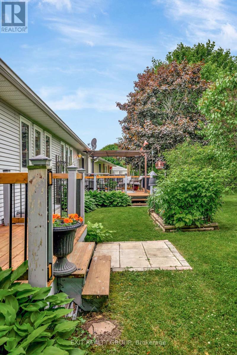 5 Cretney Drive, Prince Edward County, Ontario  K0K 3L0 - Photo 36 - X12407179