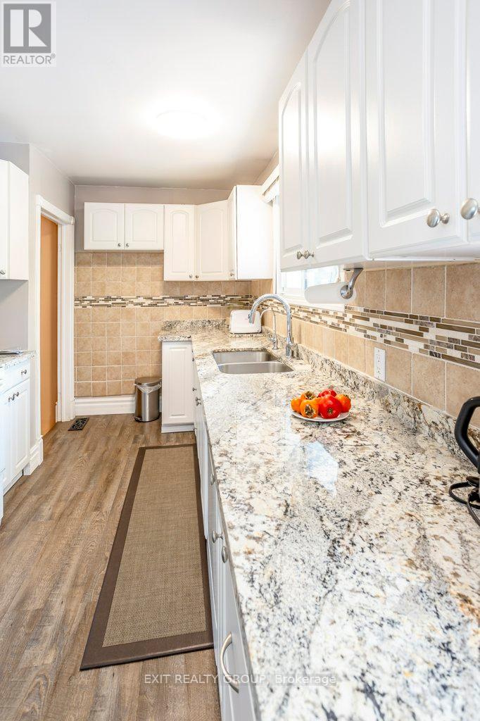 12 Nelson Street, Quinte West, Ontario  K0K 1E0 - Photo 14 - X12407248