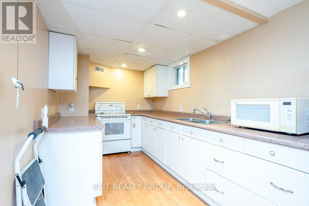 12 Nelson Street, Quinte West, Ontario  K0K 1E0 - Photo 27 - X12407248