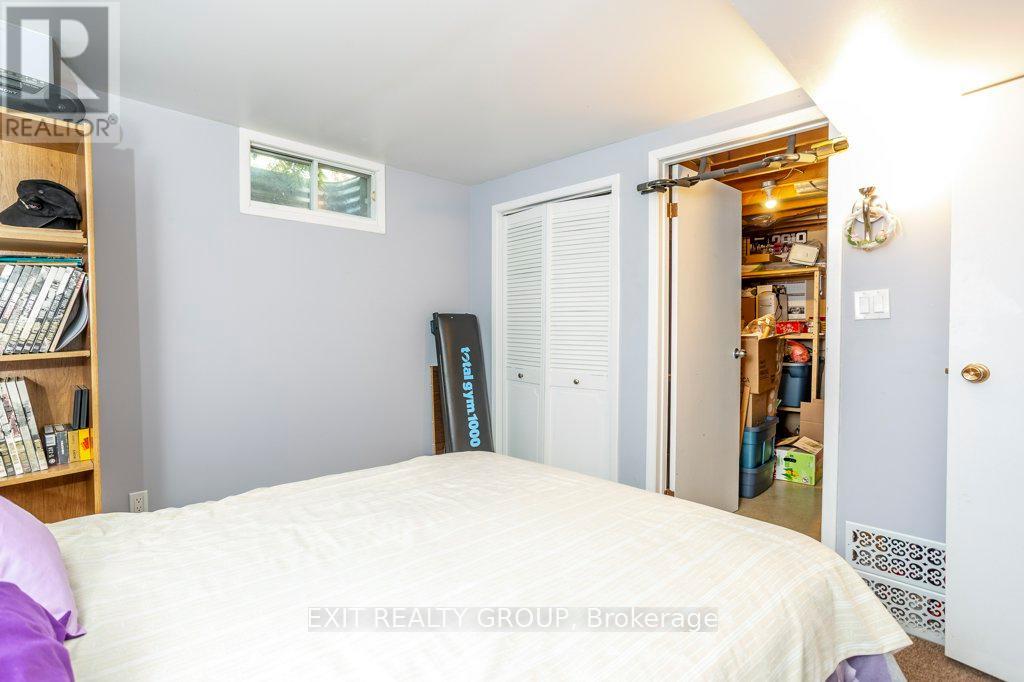12 Nelson Street, Quinte West, Ontario  K0K 1E0 - Photo 29 - X12407248
