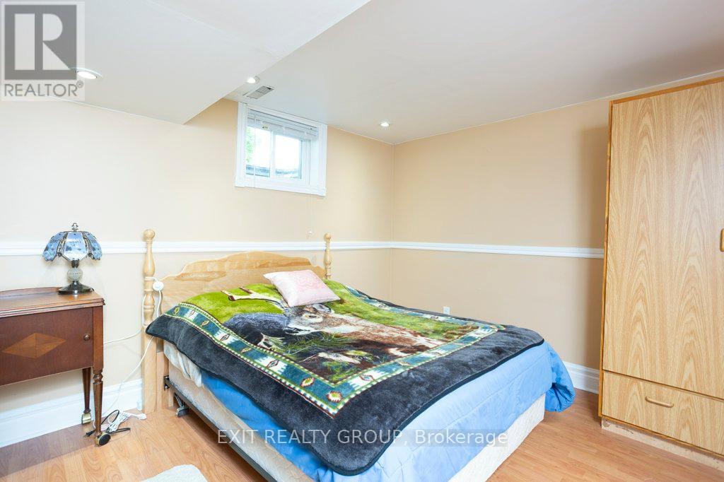 12 Nelson Street, Quinte West, Ontario  K0K 1E0 - Photo 31 - X12407248