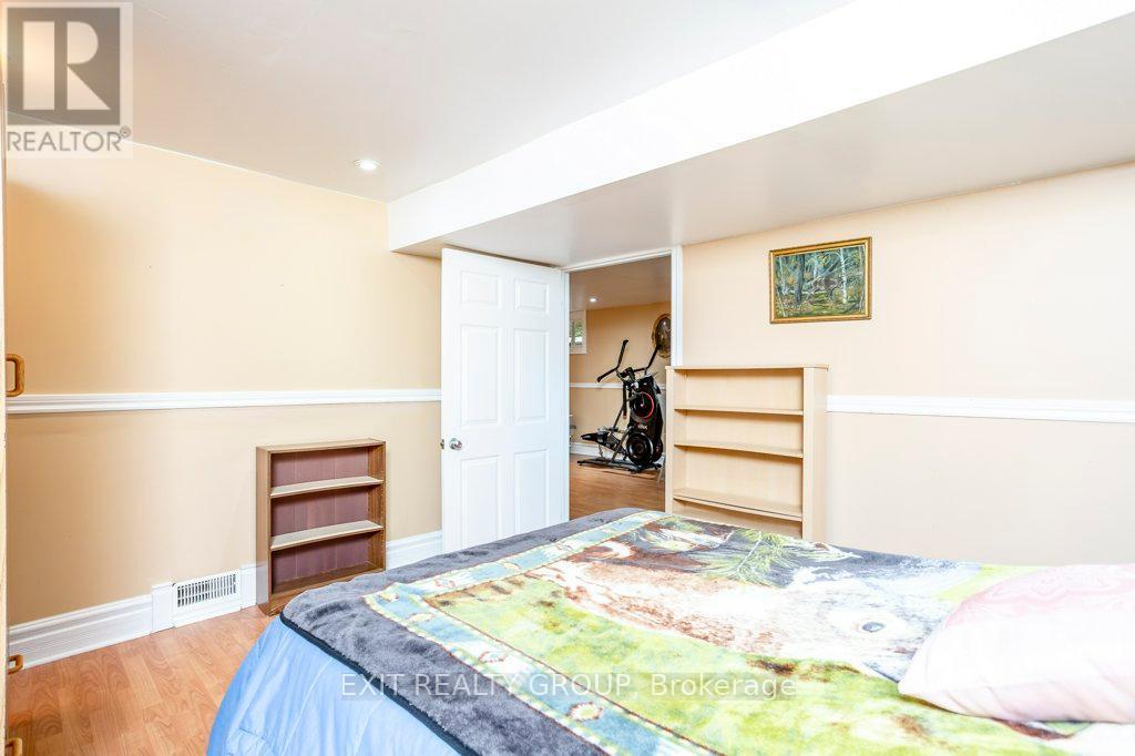 12 Nelson Street, Quinte West, Ontario  K0K 1E0 - Photo 33 - X12407248