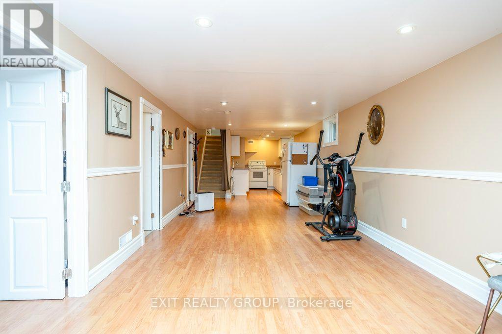 12 Nelson Street, Quinte West, Ontario  K0K 1E0 - Photo 35 - X12407248