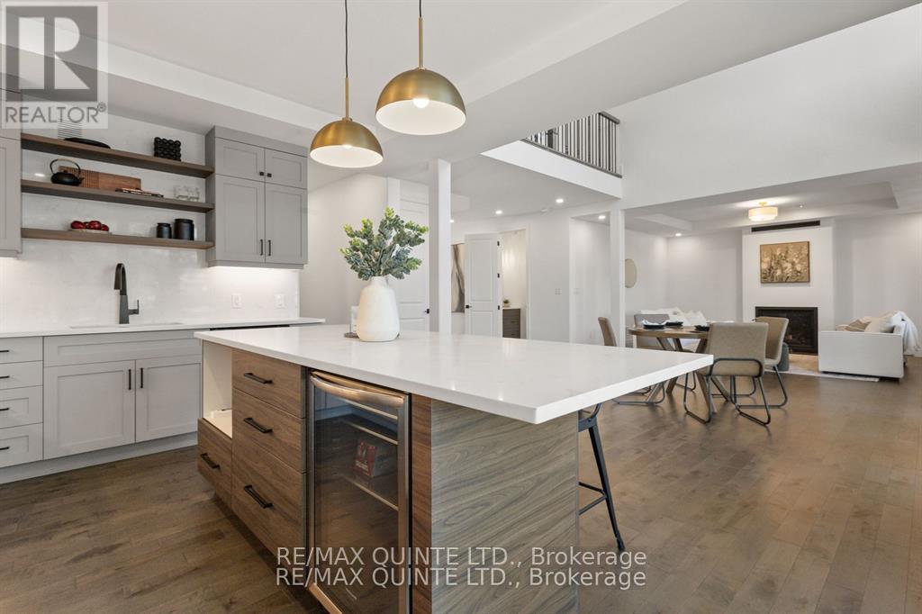 125 Villeneuve Drive, Prince Edward County, Ontario  K0K 2T0 - Photo 14 - X12407532