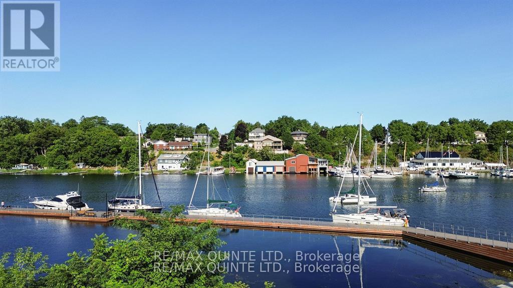 125 Villeneuve Drive, Prince Edward County, Ontario  K0K 2T0 - Photo 6 - X12407532