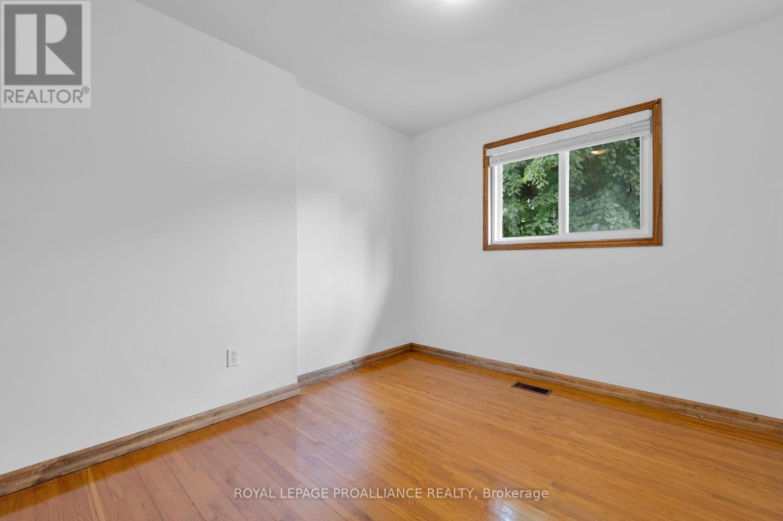 5 Orchard Crescent, Brighton, Ontario  K0K 1H0 - Photo 20 - X12407675