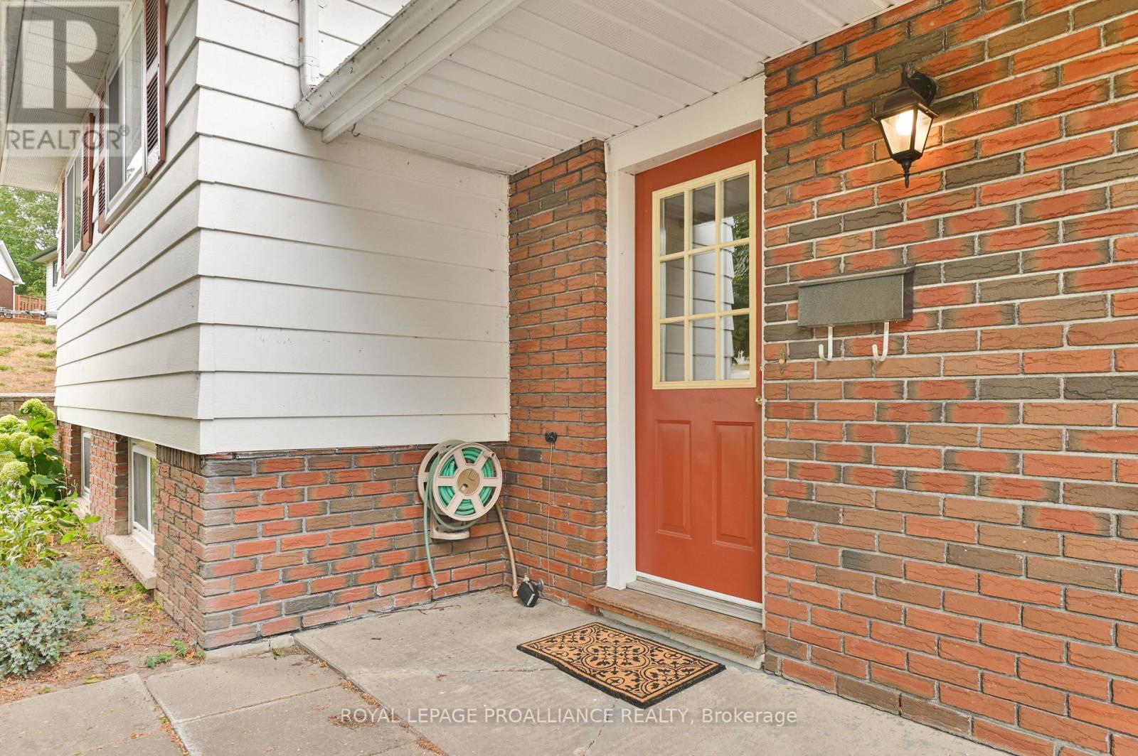 5 Orchard Crescent, Brighton, Ontario  K0K 1H0 - Photo 5 - X12407675