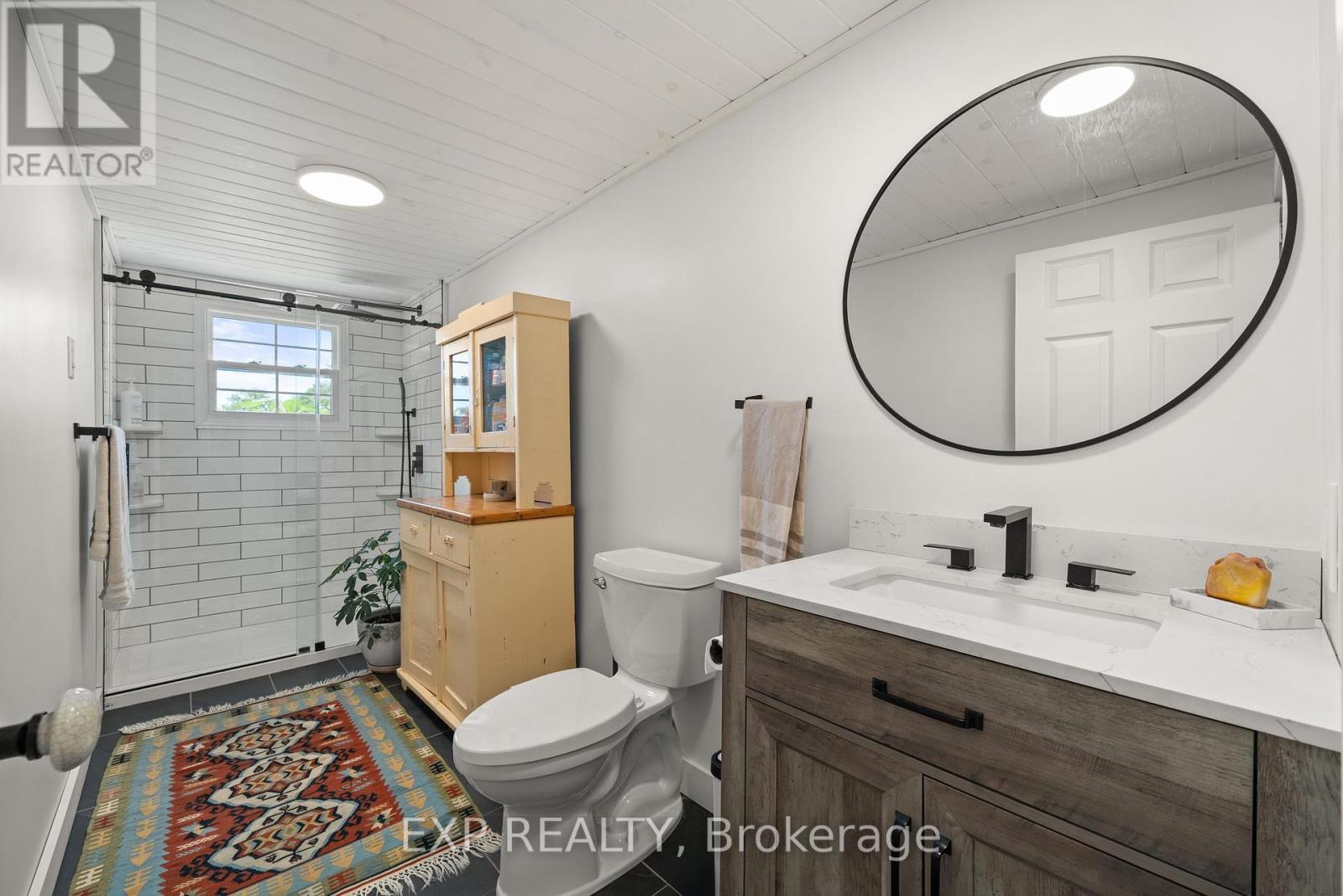 141/142 Station Road, Prince Edward County, Ontario  K0K 2J0 - Photo 29 - X12408509