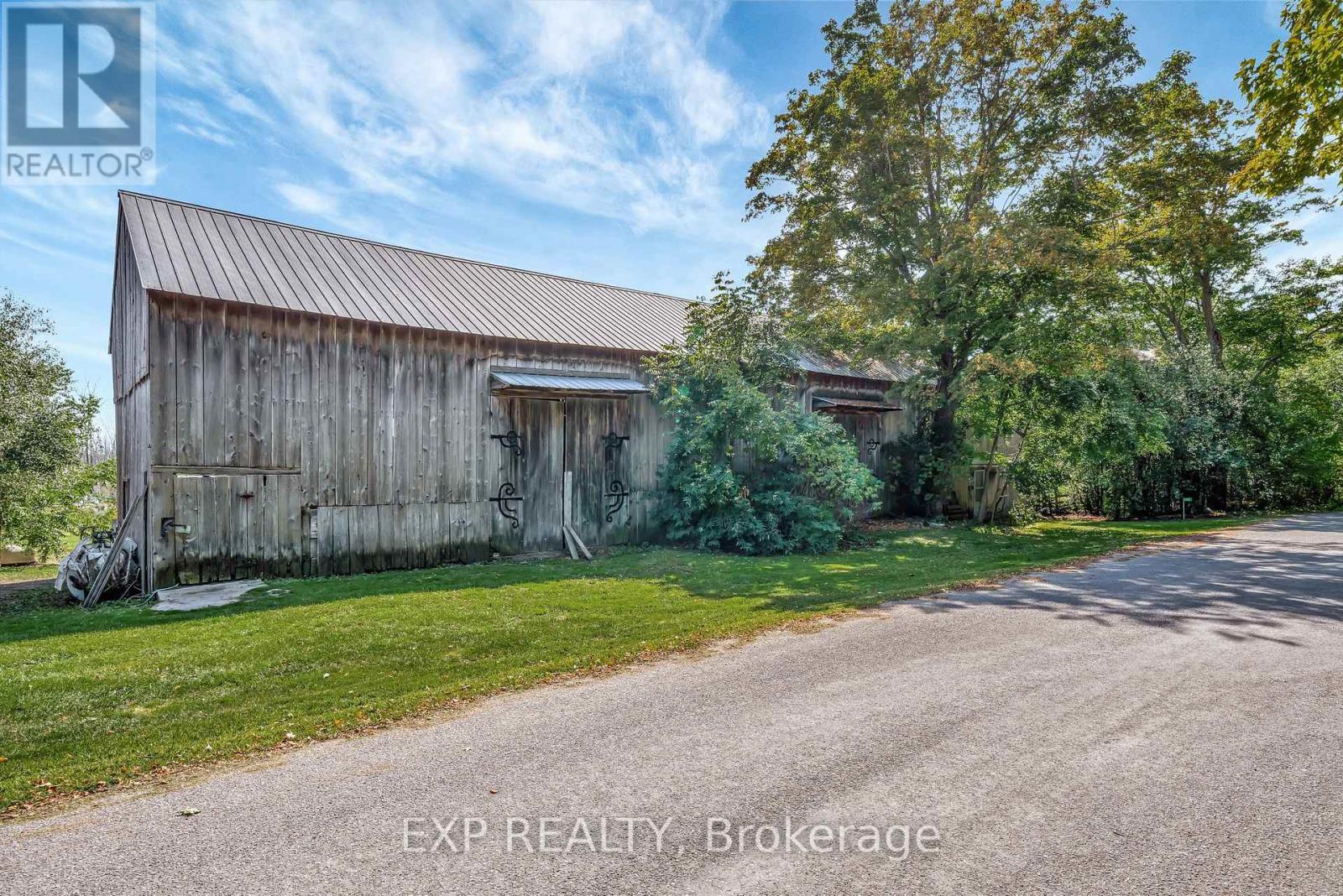 141/142 Station Road, Prince Edward County, Ontario  K0K 2J0 - Photo 9 - X12408509