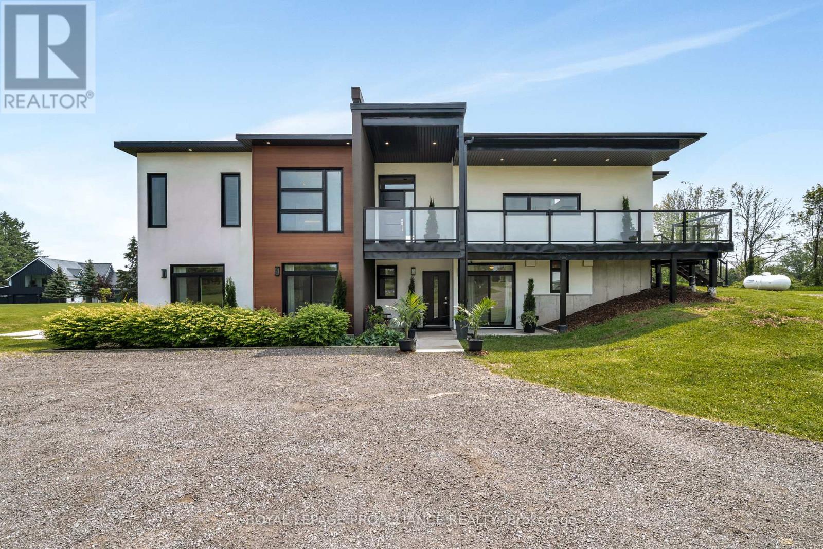 2670 County Road 8, Prince Edward County, Ontario  K0K 2T0 - Photo 8 - X12408524