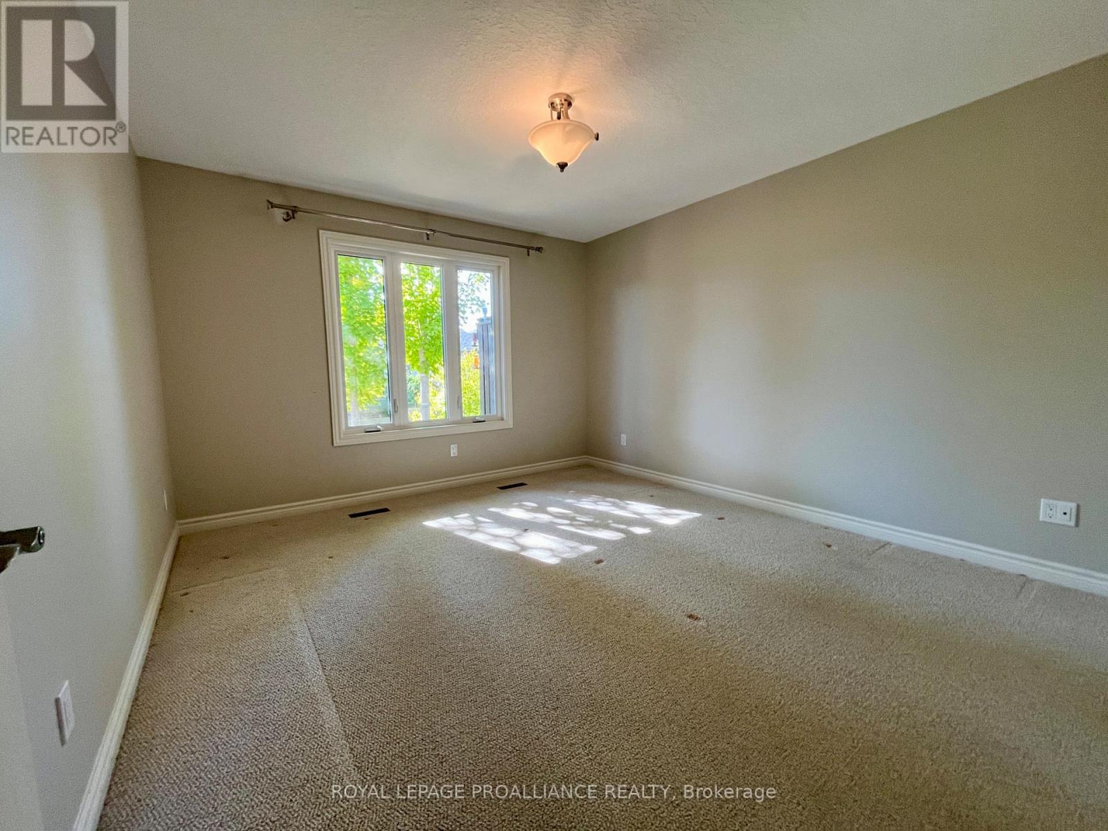 60 Conger Drive, Prince Edward County, Ontario  K0K 3L0 - Photo 10 - X12408794