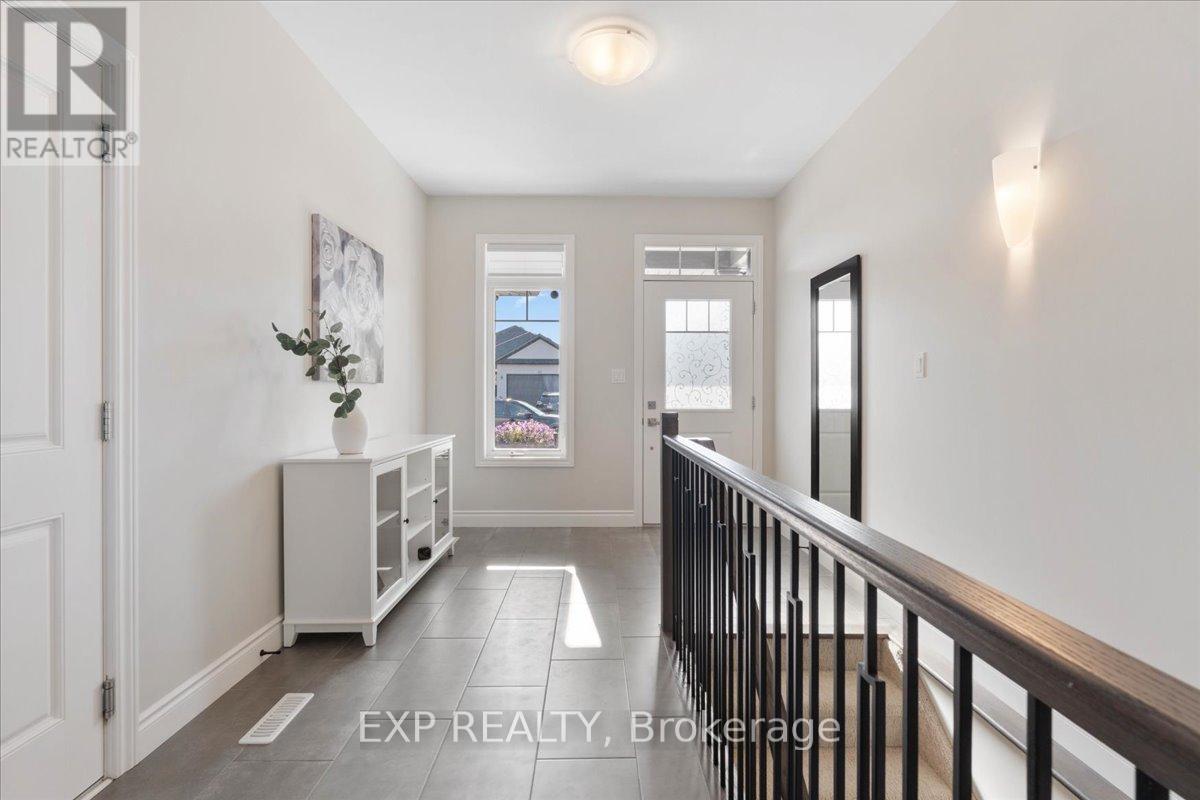 30 Raycroft Drive, Belleville, Ontario  K8N 0R4 - Photo 17 - X12409423