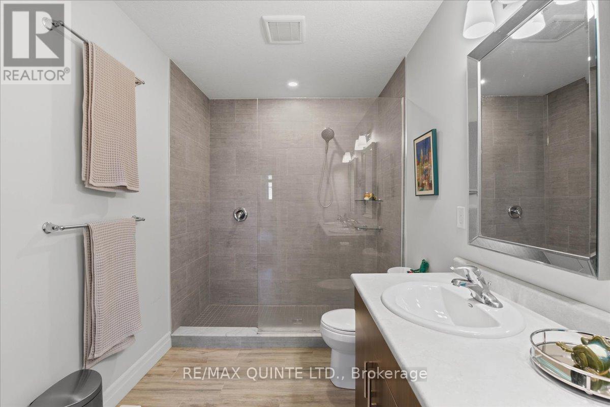 6 Granby Court, Belleville, Ontario  K8N 5W6 - Photo 24 - X12409509
