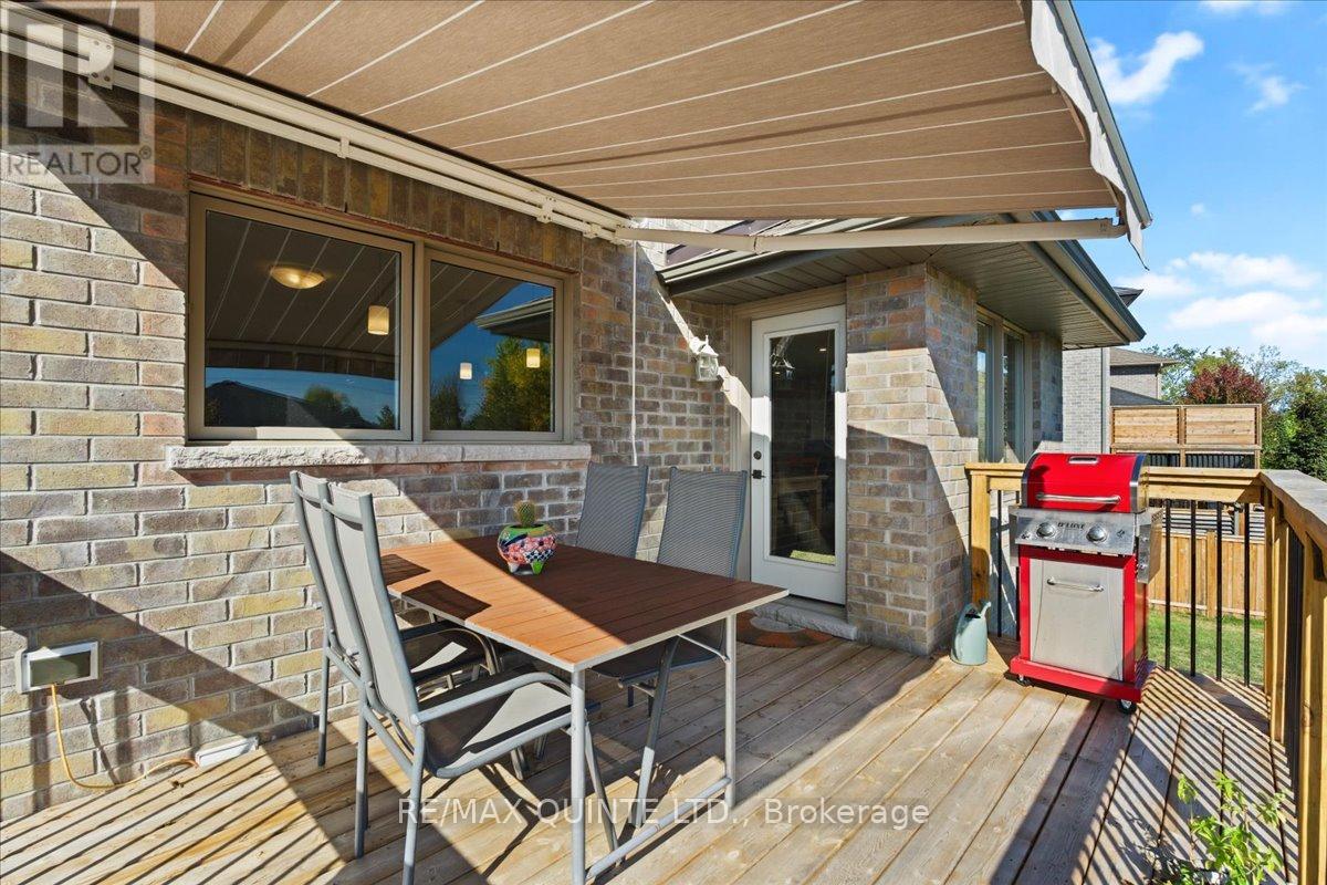 6 Granby Court, Belleville, Ontario  K8N 5W6 - Photo 37 - X12409509
